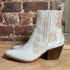 Arider Girl Calf Fur cowgirl boots faux fur cowboy boots size 8